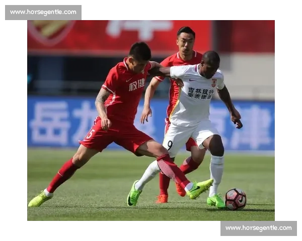 权健逆袭亚泰展现强劲攻势 李响梅开二度助球队取胜