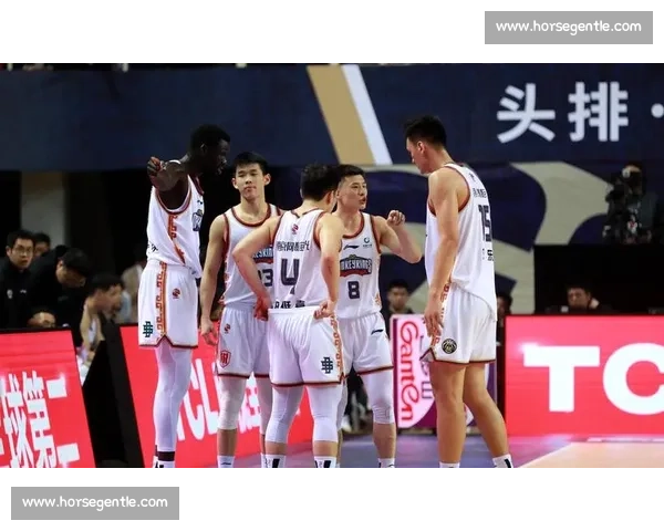 南京同曦主场迎战广东队 强强对决引发全场热议